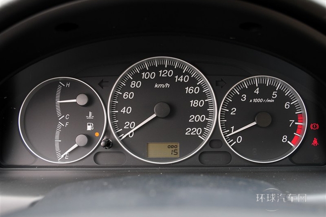 2012款 1.5L 手動(dòng)精英型