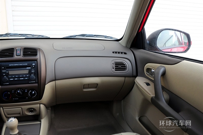 2011款 1.3L 手動(dòng)豪華型