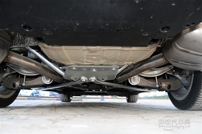 2014款 535i 設計套裝型