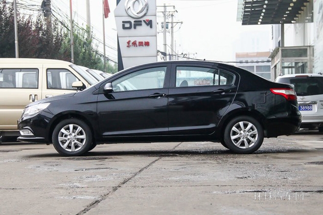 2014款 1.5L 手動智驅智尚型