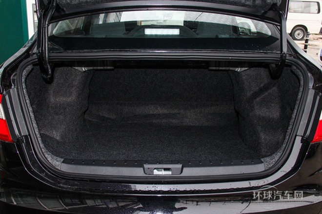 2014款 1.5L 手動(dòng)智驅(qū)智尚型