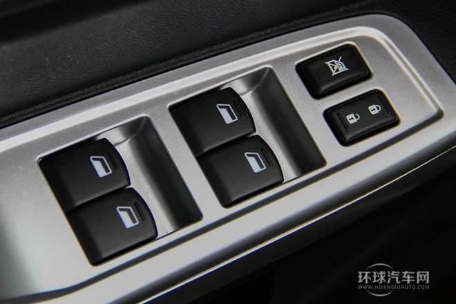 2014款 1.5L 手動(dòng)智驅(qū)智尚型