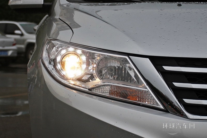 2014款 1.5L 手動智驅(qū)尊尚型