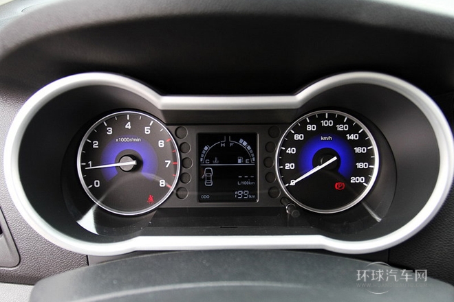 2014款 1.5L 手動智驅尊尚型