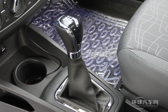 2014款 1.5L 手動智驅(qū)尊尚型