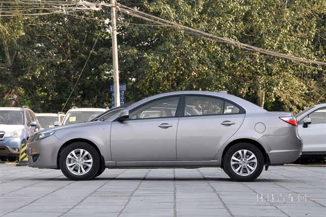 2013款 三廂 1.6L 手動精英版