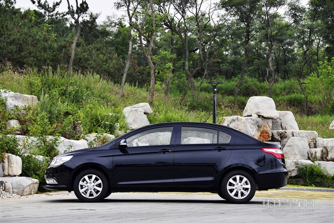 2014款 1.5L 自動尊尚型