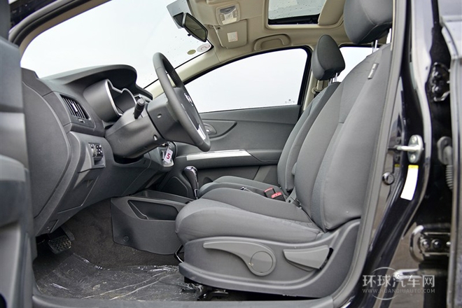 2014款 1.5L 自動尊尚型