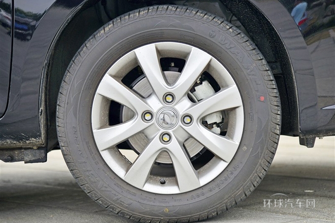 2014款 1.5L 自動尊尚型