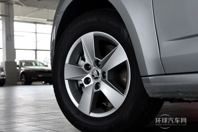 2015款 1.6L 手動(dòng)逸致版