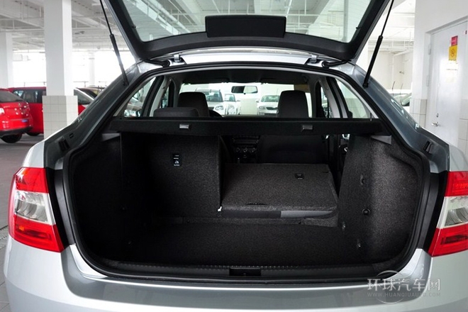 2015款 1.6L 手動逸致版