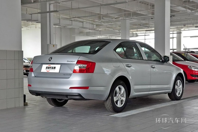 2015款 1.6L 手動逸致版