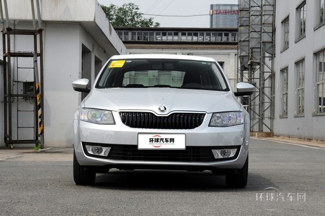 2015款 1.6L 自動逸致版