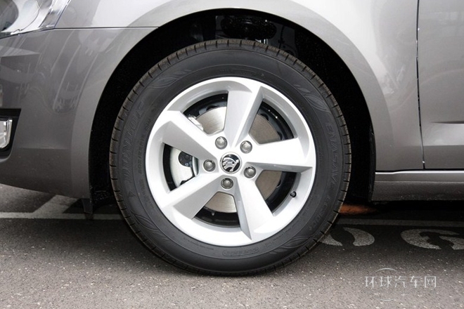 2015款 1.6L 手動逸杰版