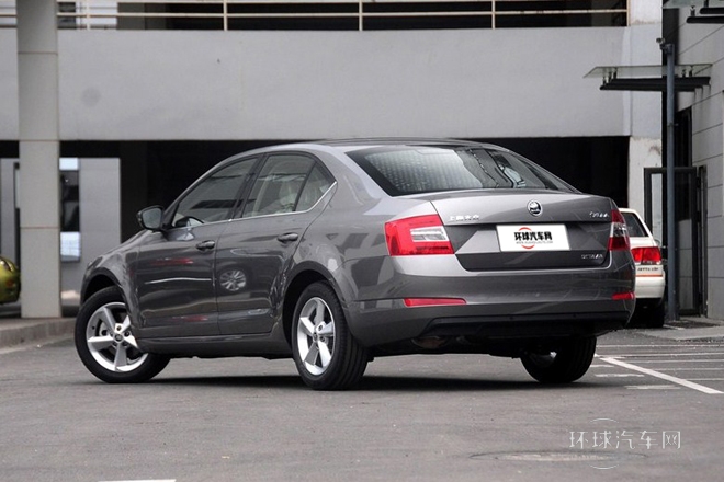 2015款 1.6L 手動逸杰版