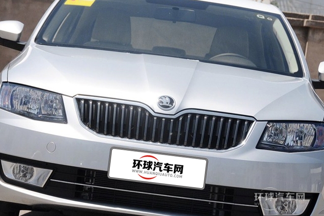 2015款 1.6L 手動逸俊版