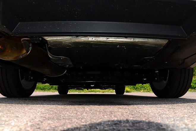 2015款 1.6L 自動逸俊版