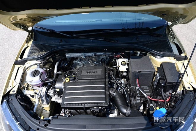 2015款 1.6L 自動逸俊版