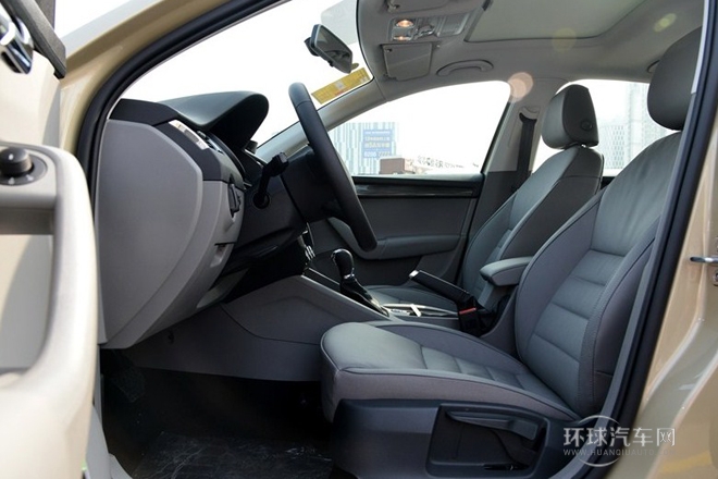 2015款 1.6L 自動(dòng)逸俊版