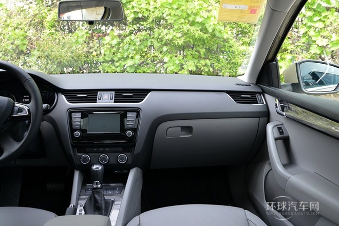 2015款 1.6L 自動(dòng)逸俊版