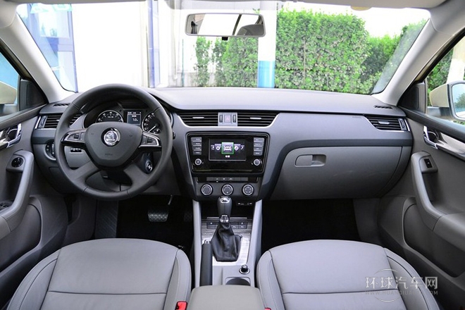 2015款 1.6L 自動逸俊版