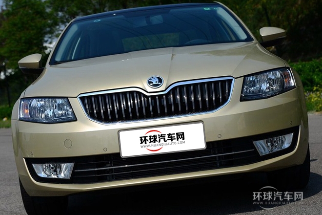 2015款 1.6L 自動逸俊版