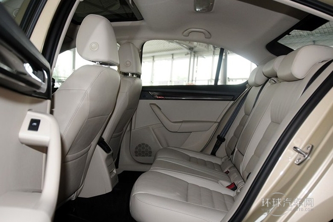 2015款 1.4T DSG逸俊版