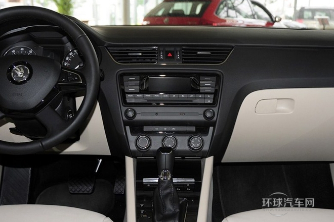 2015款 1.4T DSG逸俊版