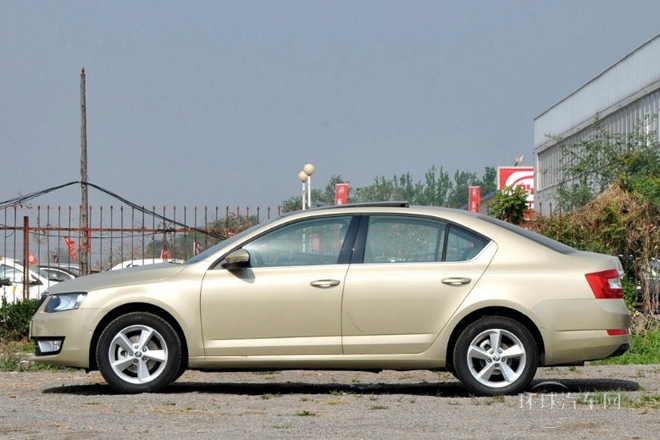 2015款 1.4T DSG逸俊版