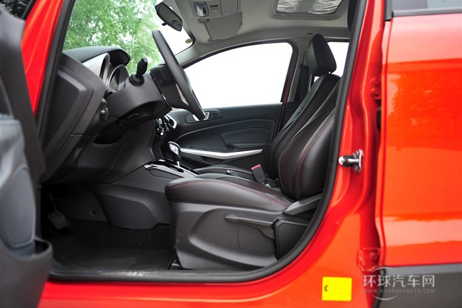 2013款 1.5L 自動尊貴型