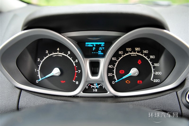 2013款 1.5L 自動尊貴型