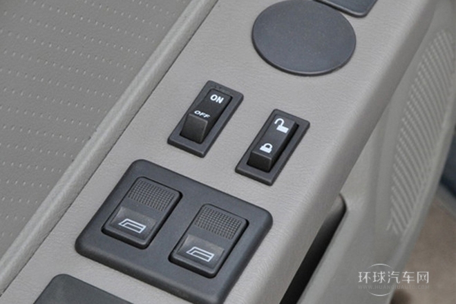 2008款 2.8T豪華型小雙排GW2.8TC-2