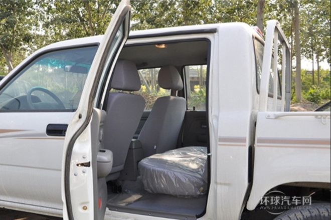 2008款 2.2L豪華型大雙排