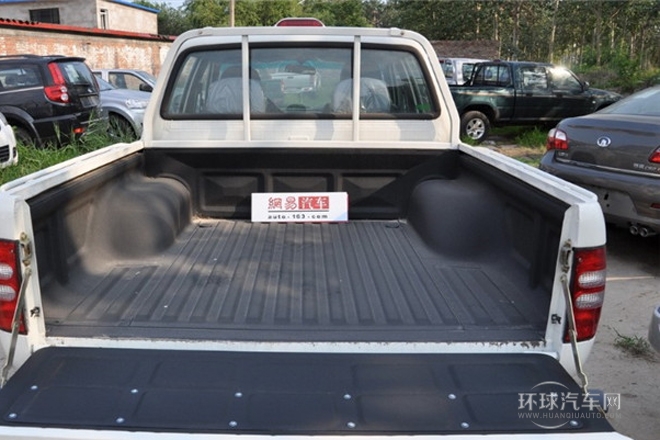 2008款 2.8T豪華型大雙排GW2.8TDI-2