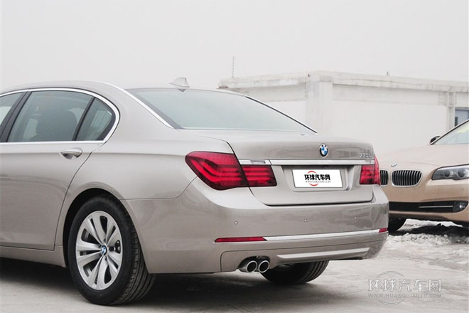 2013款 730Li 豪華型