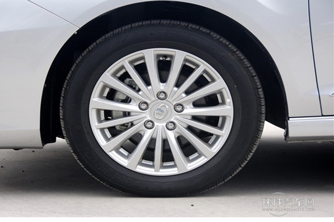 2014款 升級版 1.5T 手動時尚型