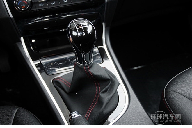 2014款 升級版 1.5T 手動時尚型