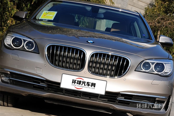 2013款 730Li 領先型