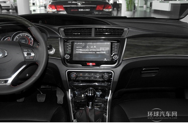 2014款 升級版 1.5T 手動精英型