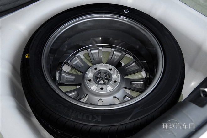 起亞K4 2014款 1.8L 自動LUX