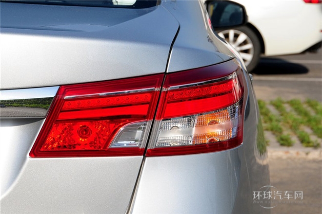 2013款 改款 2.0L 舒適版