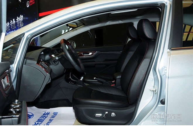 2014款 升級(jí)版 1.5T 手動(dòng)尊貴型