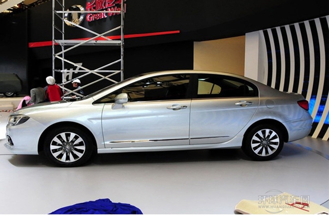 2014款 升級版 1.5T 手動(dòng)尊貴型