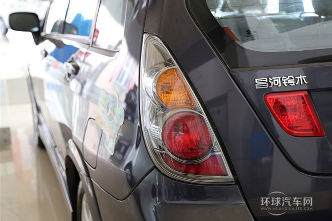 2013款 兩廂 1.4L 手動標準型