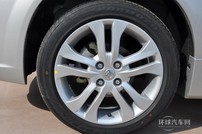 2014款 三廂 1.4L 手動(dòng)幸福型