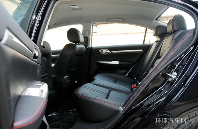 2013款 1.5T 手動時尚型