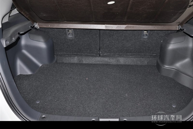 2014款 兩廂 1.5L 自動理想型