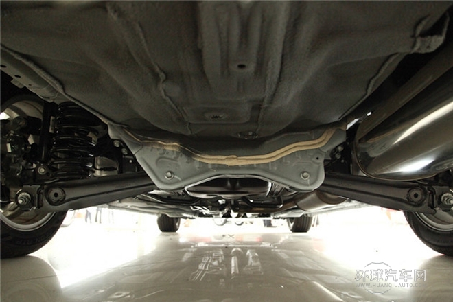 2013款 1.5T 手動尊貴型