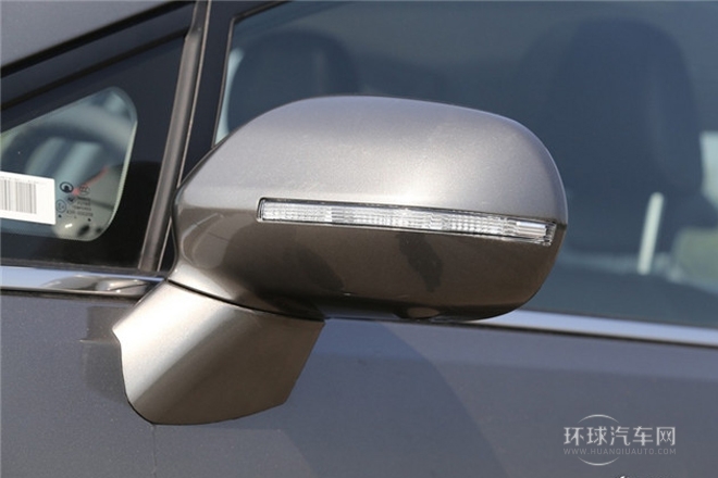 2013款 1.5T 手動尊貴型