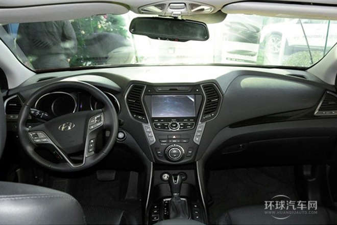 2013款 3.3L 7座旗艦版